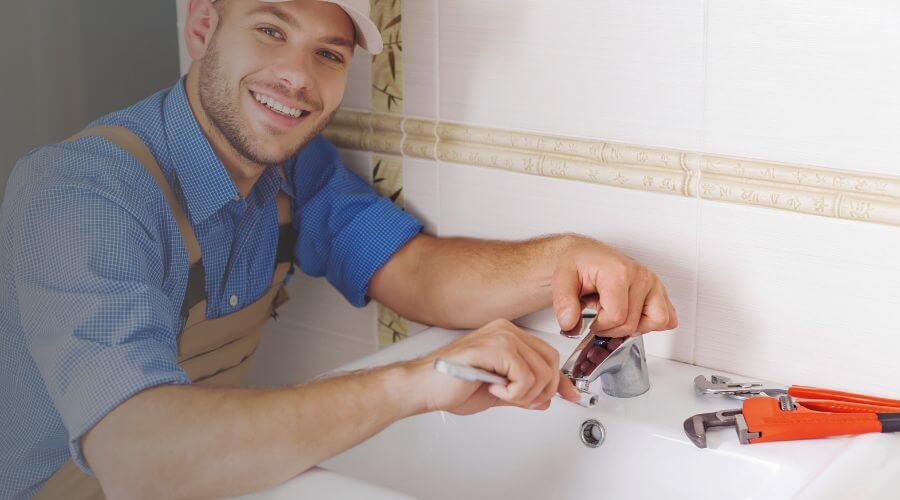 Handle or spout repair in Rogers, NM